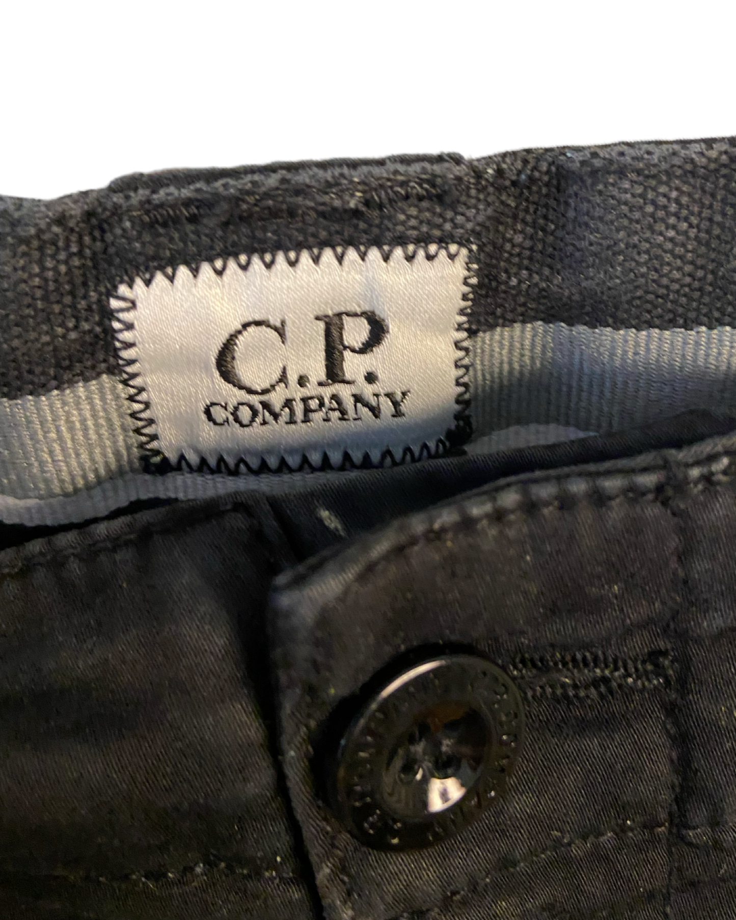 Z-C.P. Company Cargo Shorts (32W)