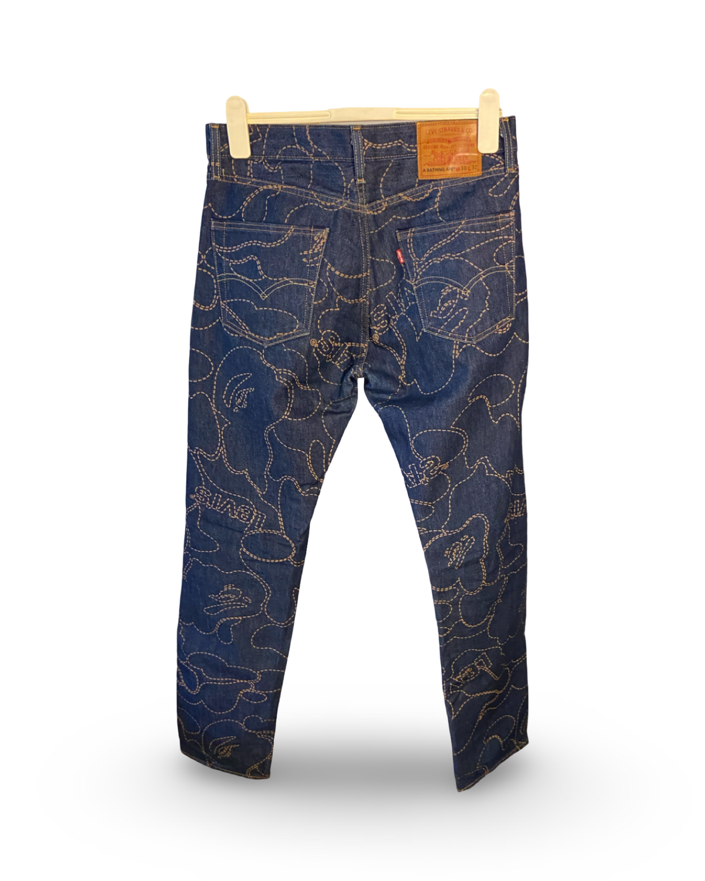 Z-BAPE X Levi’s 501 Jeans (30W)